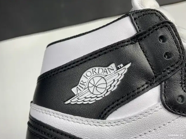 Cheap MAX Jordan 1 Black White Air 555088-010 (2014) Retro 0331